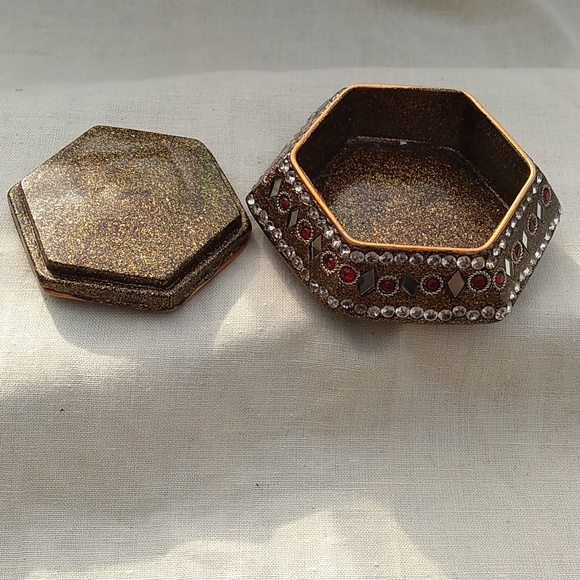 Vintage Trinket Boxes, Glass Heart, Bohemian Hexagon with lots of Bling - Picture 6 of 9